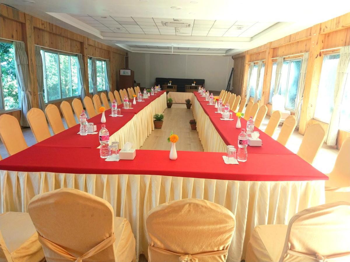 Himalayan Deurali Resort Pokhara Eksteriør billede