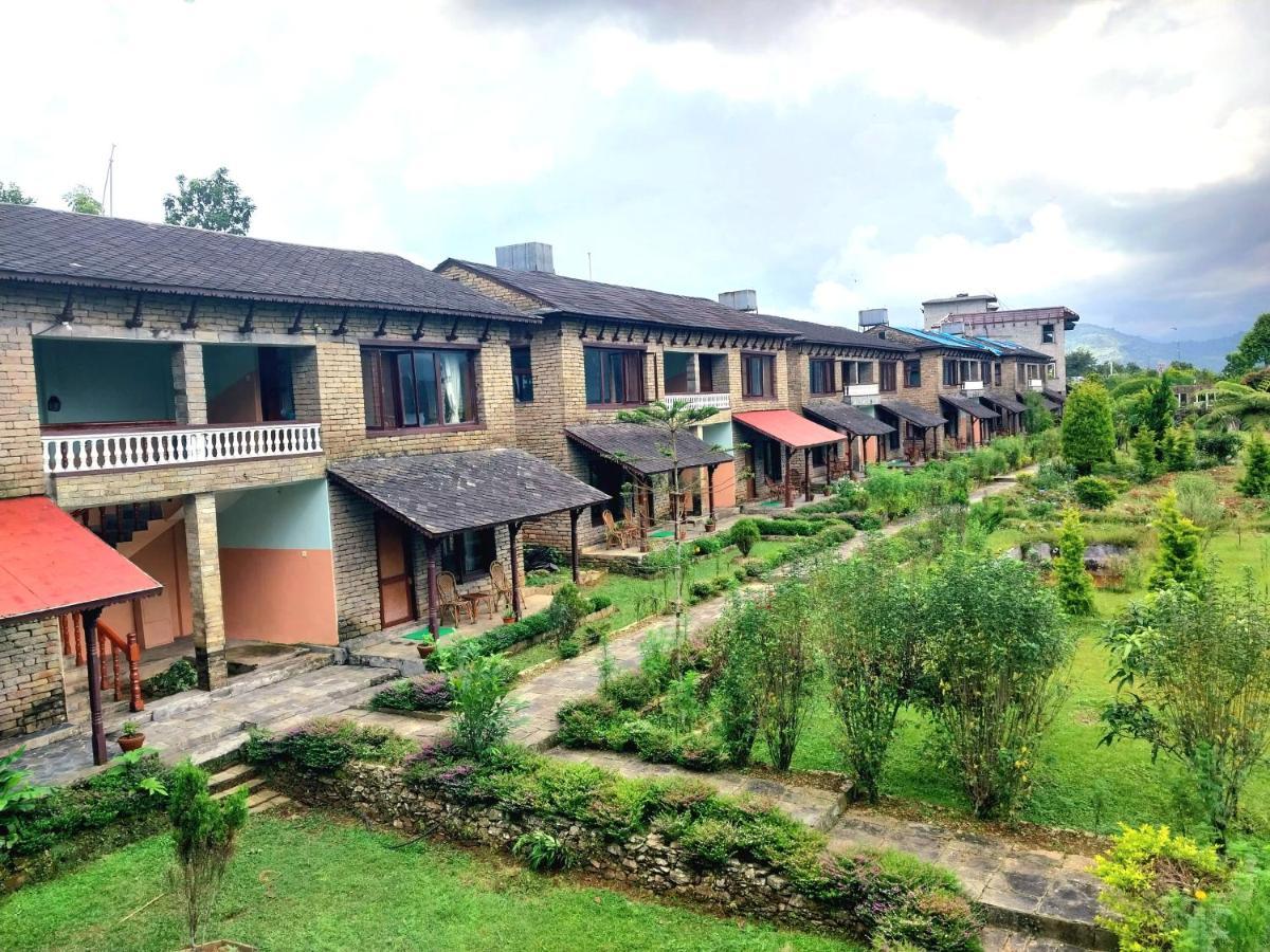 Himalayan Deurali Resort Pokhara Eksteriør billede