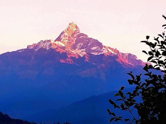 Himalayan Deurali Resort Pokhara Eksteriør billede