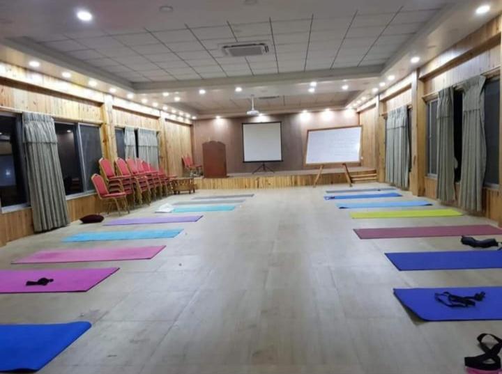 Himalayan Deurali Resort Pokhara Eksteriør billede