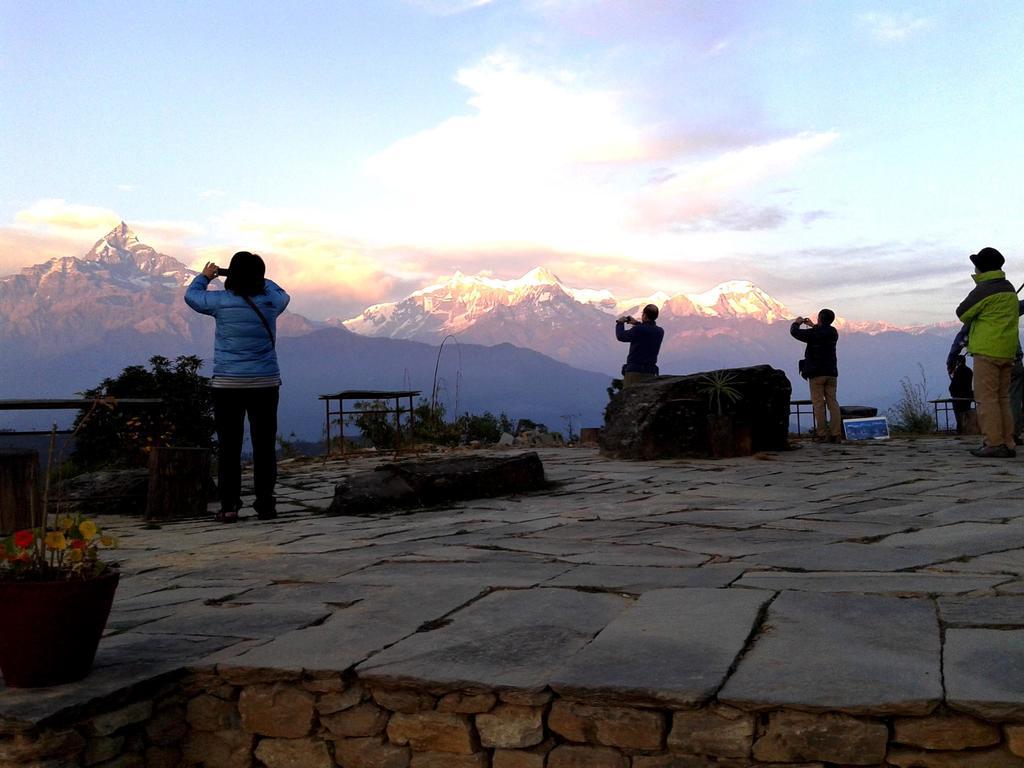Himalayan Deurali Resort Pokhara Eksteriør billede